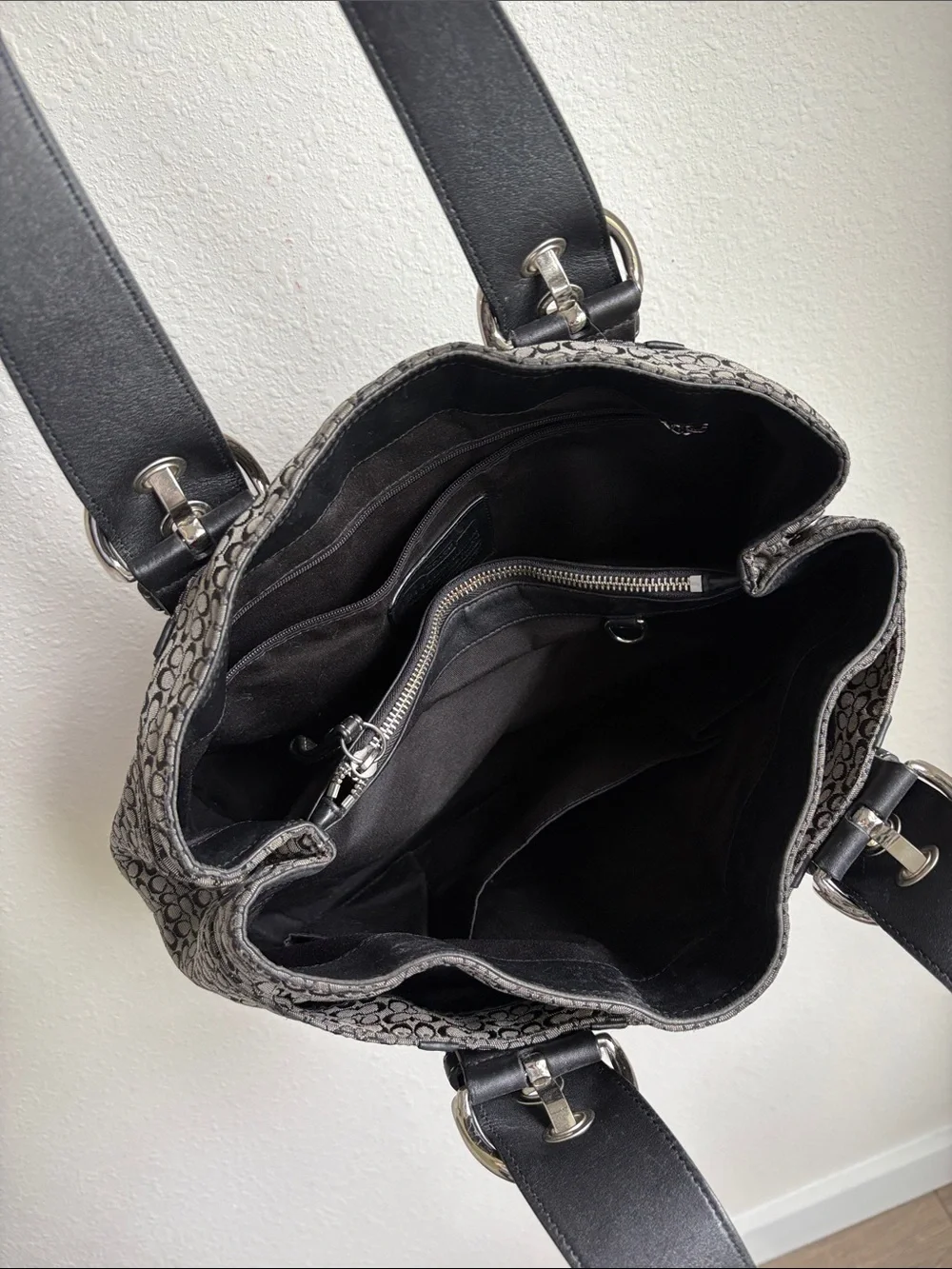 Coach SoHo Mini C Signature Large Buckles Silver Hardware Y2K